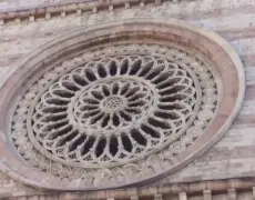 Descubre la majestuosa Iglesia de San Francisco en Lausana: una joya arquitectónica que no puedes perderte