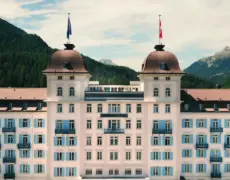 Descubre el lujo y la belleza de St. Moritz en el Hotel Kempinski Grand Hotel des Bains
