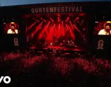 Descubre la historia detrás de la canción «Scharlachrot» de Patent Ochsner – ¡Un clásico suizo que no puedes perderte!