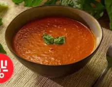 Descubre la deliciosa receta de sopa de tomate y albahaca para sorprender a tu paladar