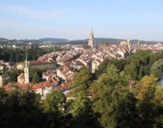 Descubre la belleza del Parque de las Rosas de Berna: un paseo entre jardines encantadores